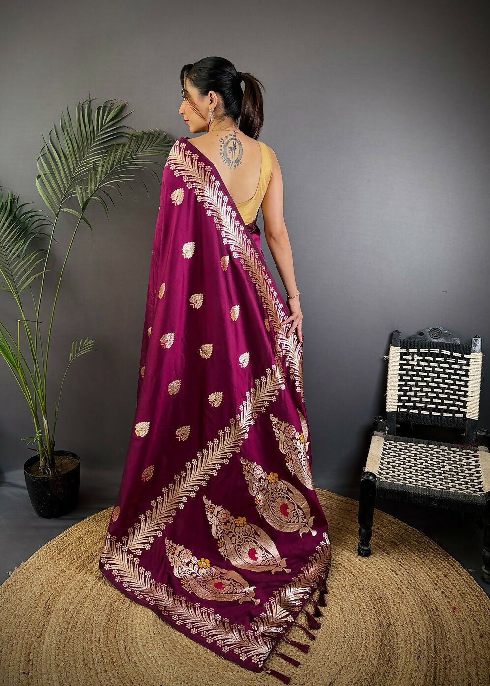 Joban Fashion Banarasi PlumWoven Soft Silk Saree