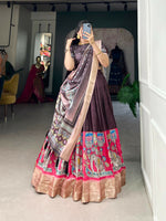 Thumbnail for Vastranavya Kalamkari Print With Weaving Border Lehenga with Unstitched Blouse - Burgundy - Distacart