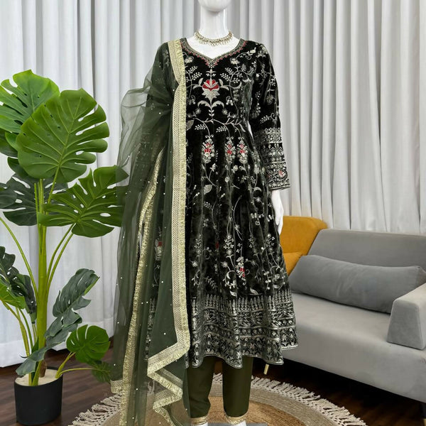 Vastranavya Mehendi Viscose Velvet Thread Sequence Work Top-Bottom With Dupatta