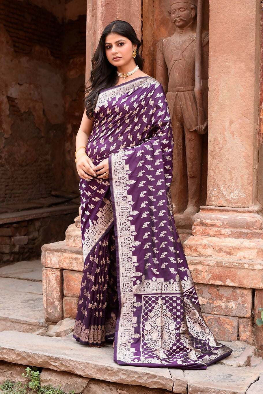 Joban Fashion Plum Purple Hand Woven & Zari Work Katan Pure Handloom Banarasi Silk Saree - Dista