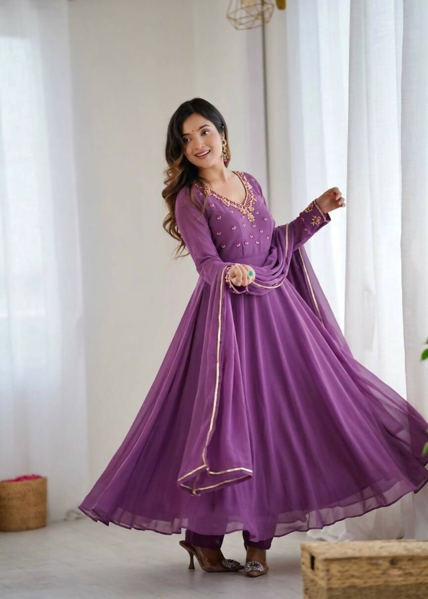 Teeya Creation Womens New Fancy Fox Georgette Heavy Quality Fabric With Handwork Lavender Gown Set - Dista