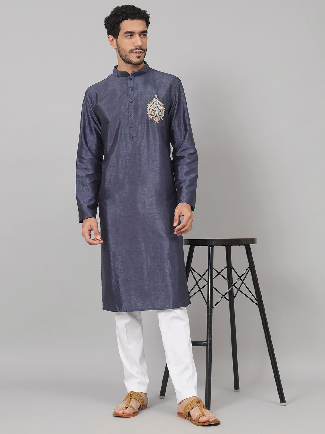 Classic Silk Kurta With Motif Embroidery by Hilo Design - Distacart