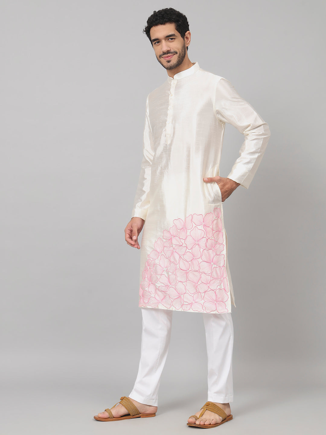 Contours Patels Embroidered Silk Kurta by Hilo Design - Distacart