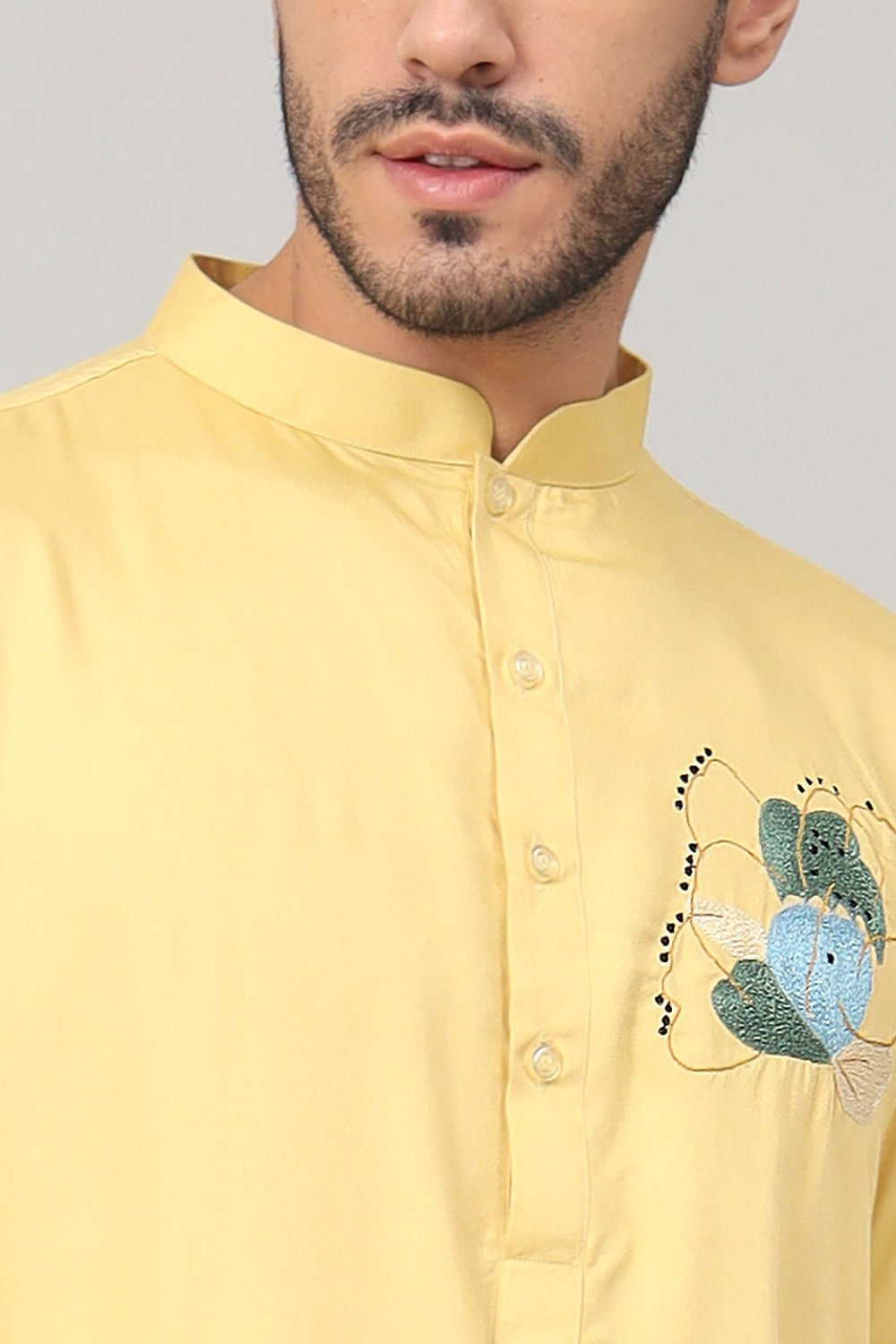 Abstract Embroidered Cotton Kurta by Hilo Design - Distacart