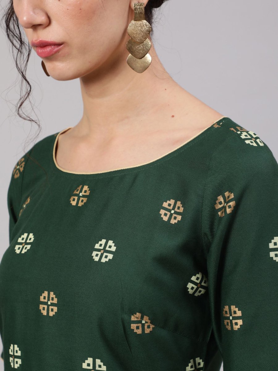 Aks Ethnic Motifs Printed Regular Kurta with Trousers - Distacart