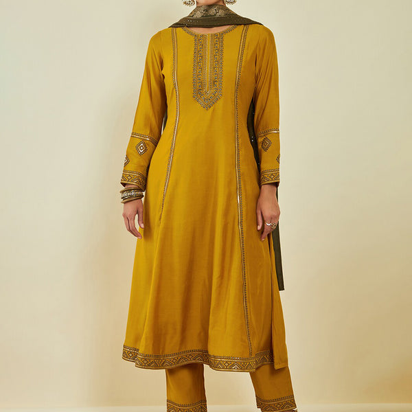 Soch Ethnic Motifs Embroidered Gotta Patti Kurta with Trousers & With Dupatta - Distacart