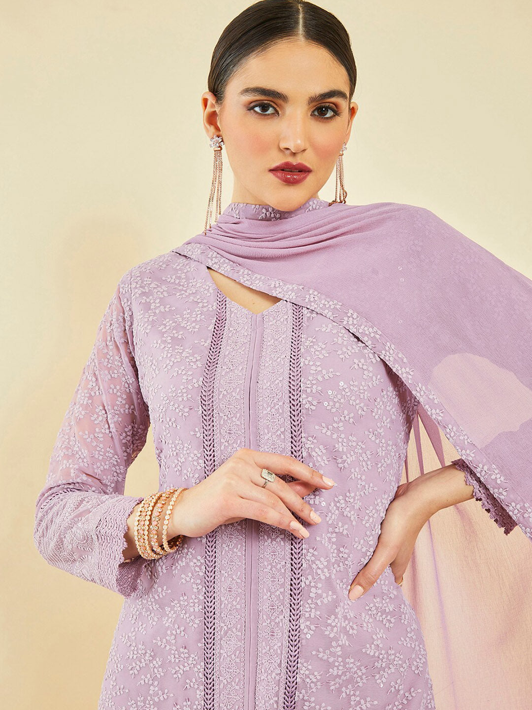 Soch Floral Embroidered Regular Thread Work Kurta with Trousers & With Dupatta - Distacart