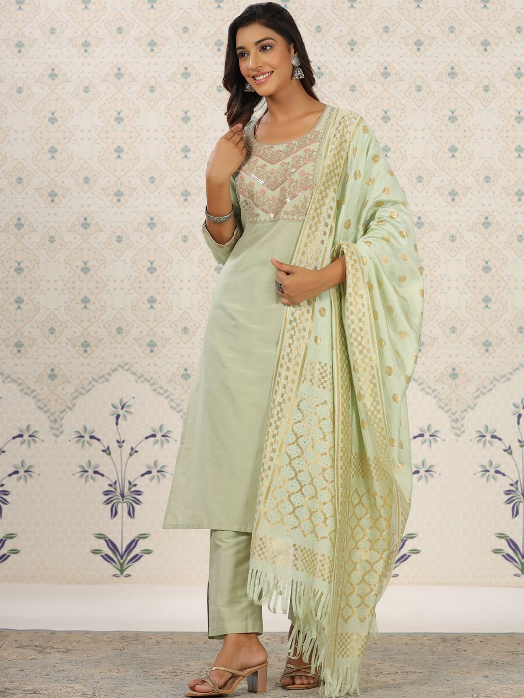Ode by House of Pataudi Ethnic Motifs Embroidered Regular Kurta with Trousers & Dupatta - Distacart