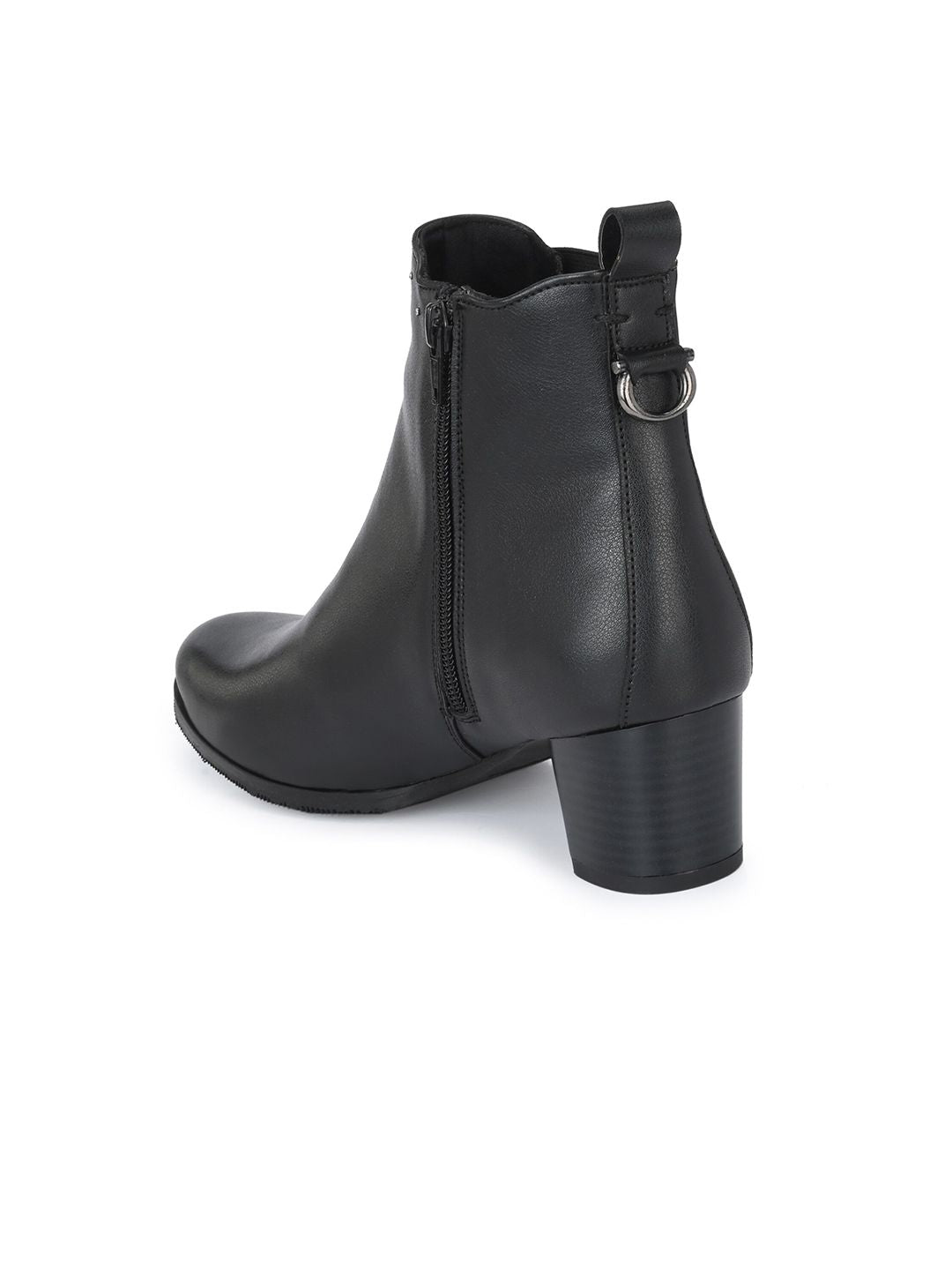 Delize Women Black Solid Chelsea Boots