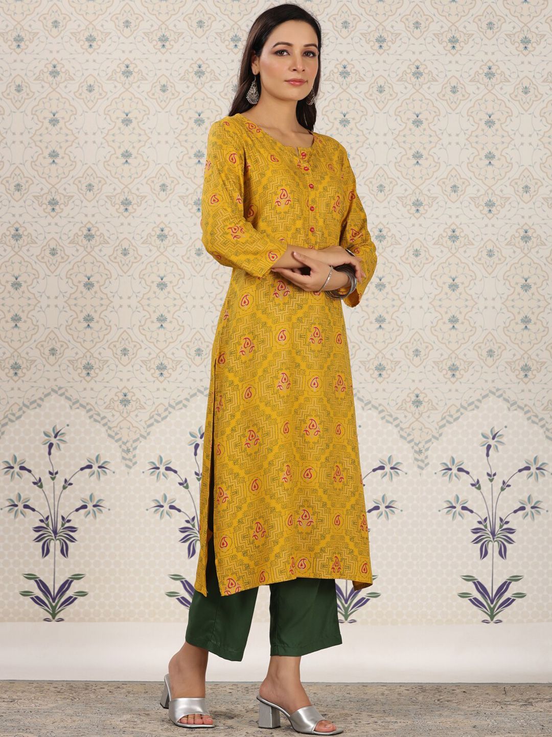 Ode by House of Pataudi Ethnic Motifs Printed Straight Kurta - Distacart