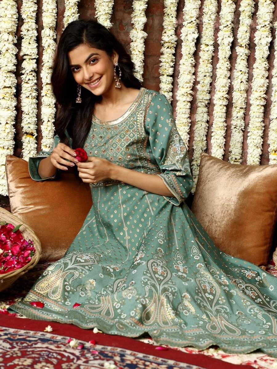 AURELIA Green & Gold-Toned Ethnic Motifs Printed A-Line Midi Dress - Distacart