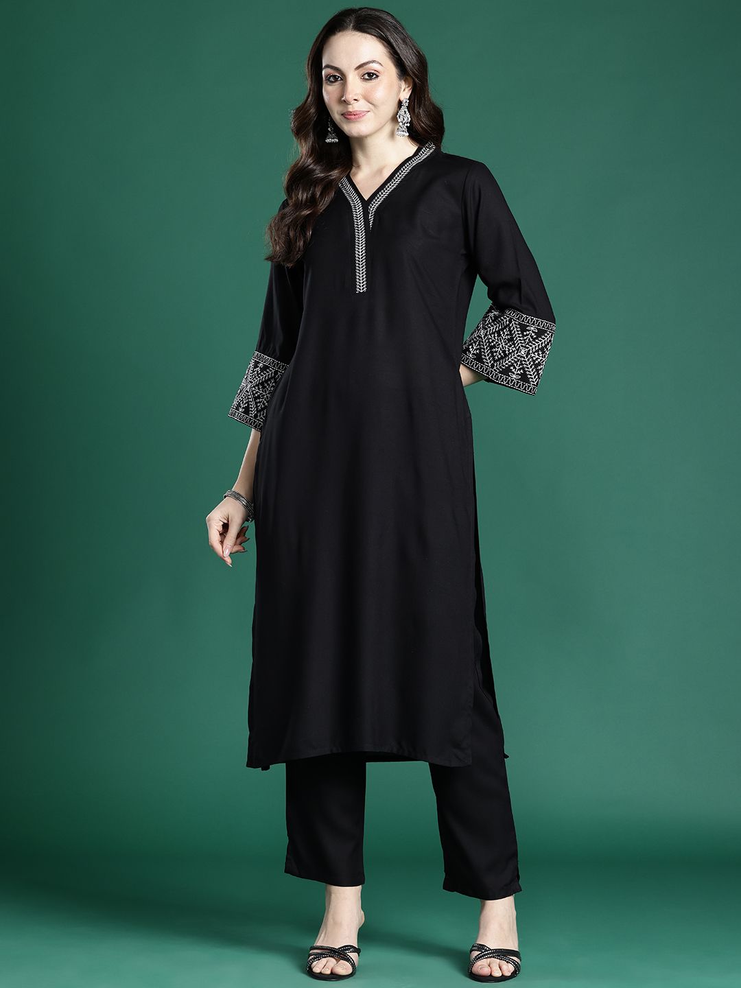 Indo Era Ethnic Motifs Embroidered Regular Kurta with Trousers