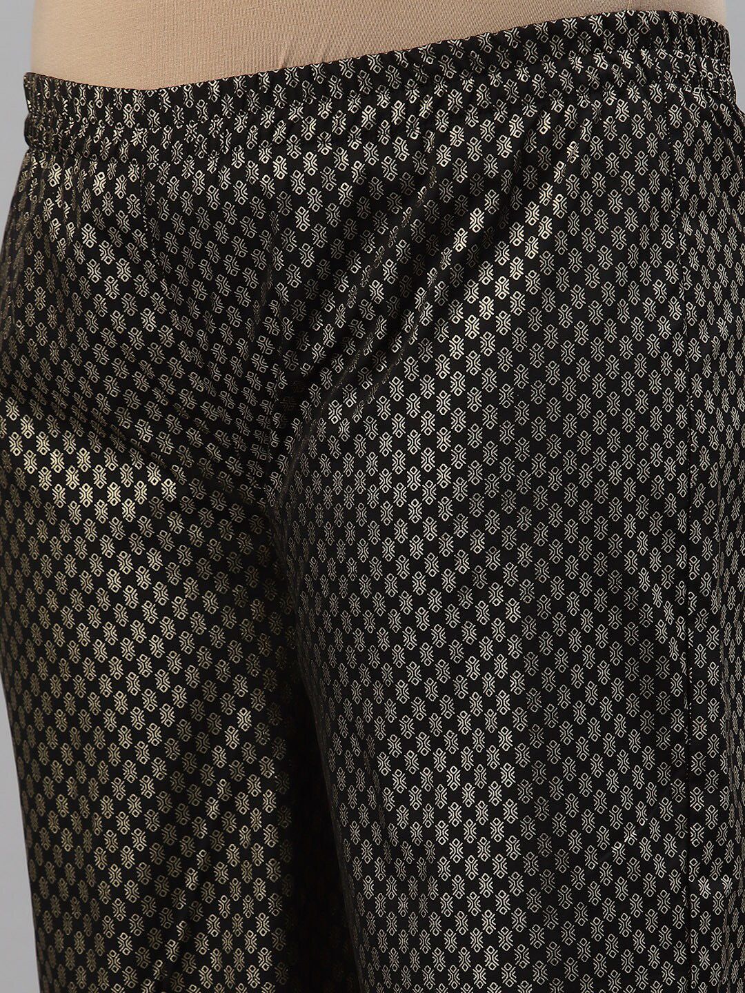 Sztori Ethnic Motifs Yoke Design Kurta with Palazzos - Distacart