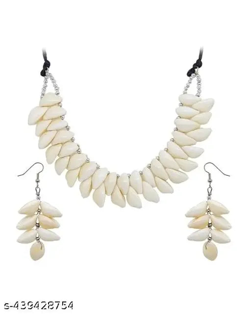 Tehzeeb Creations Women's White Seap Design Necklace Set - Distacart