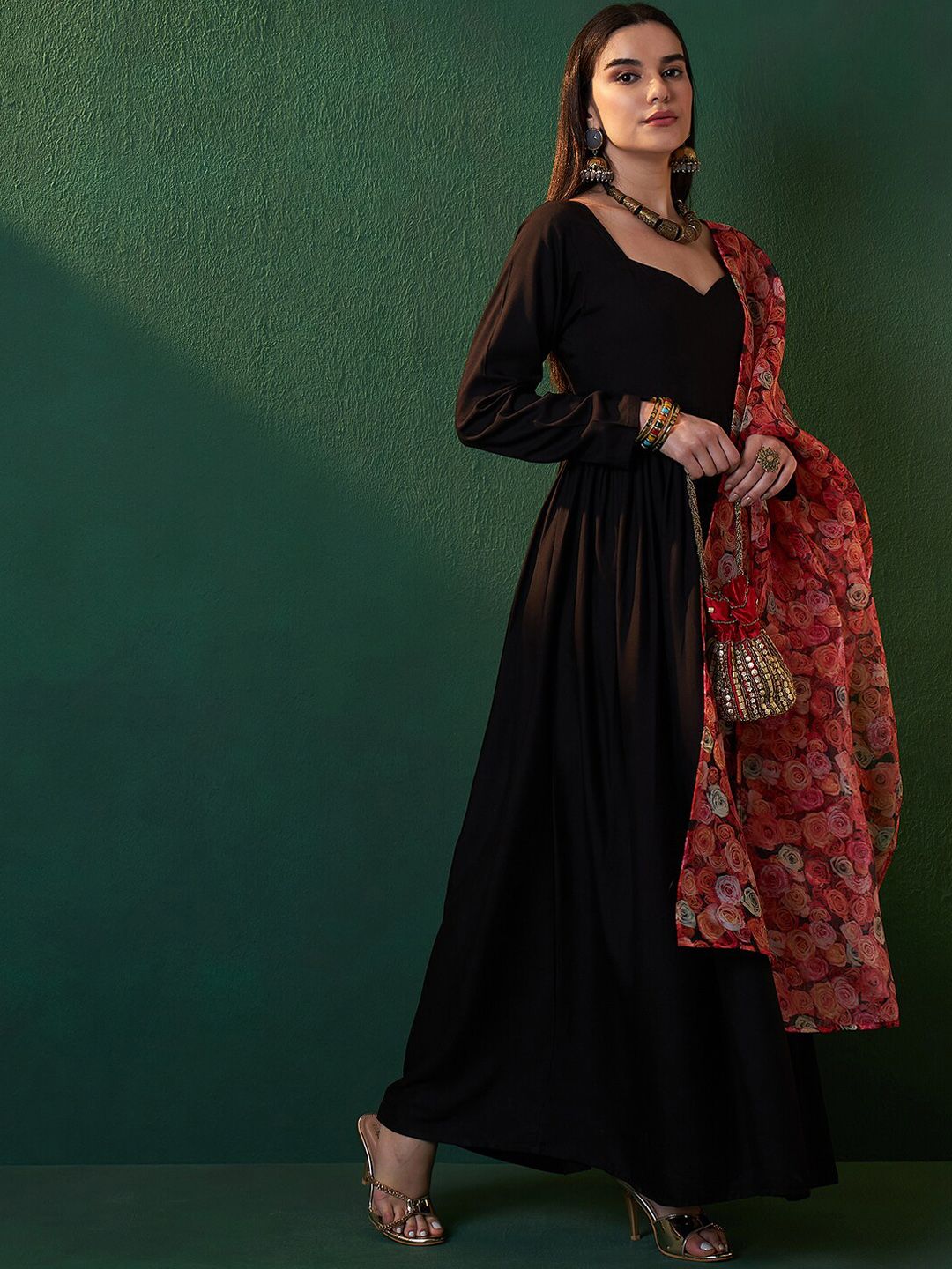 Sangria Black Sweetheart Neck Anarkali Kurta With Dupatta - Distacart