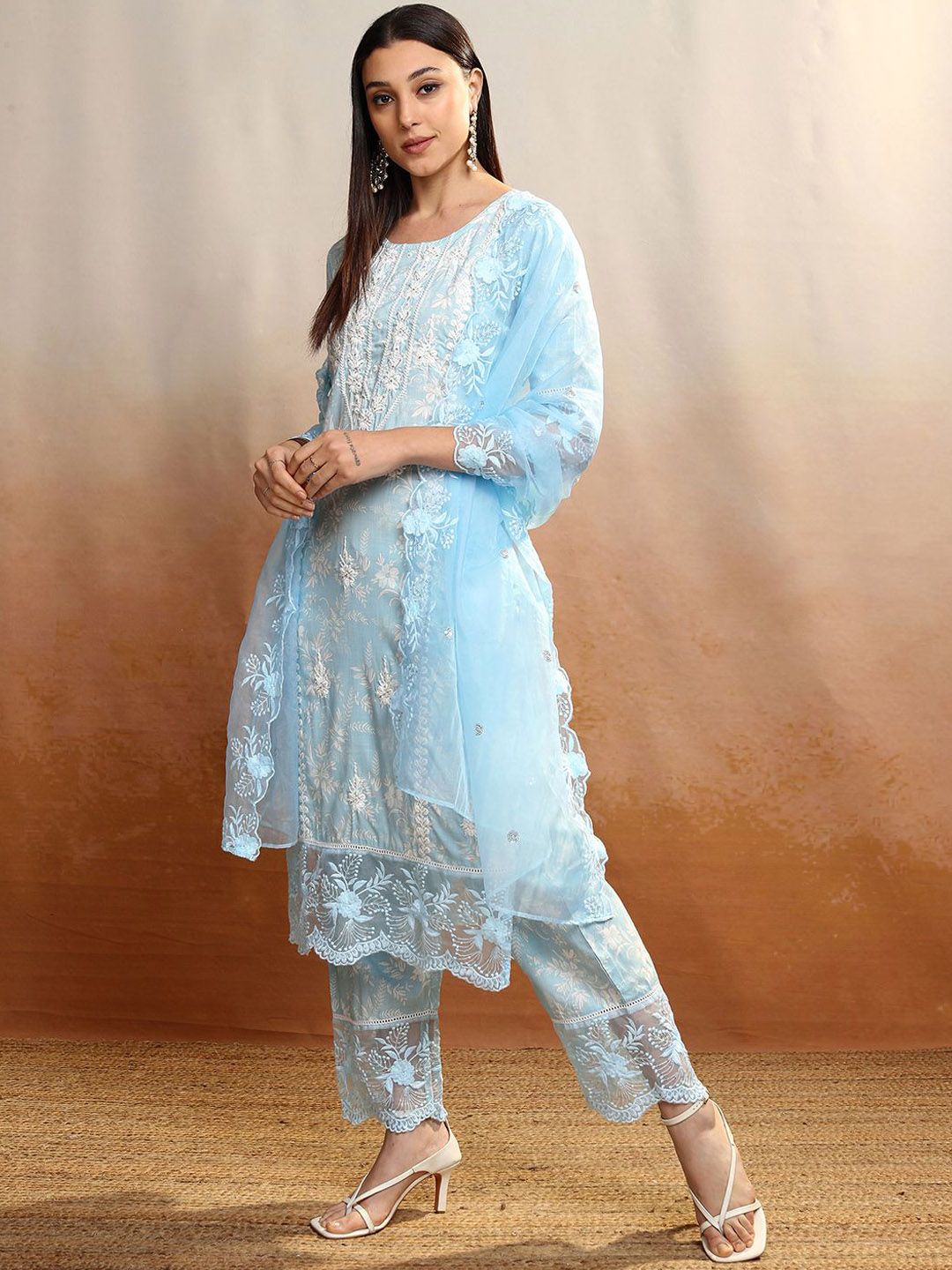 Vishudh Women Floral Embroidered Regular Thread Work Kurta with Trousers & With Dupatta - Distacart