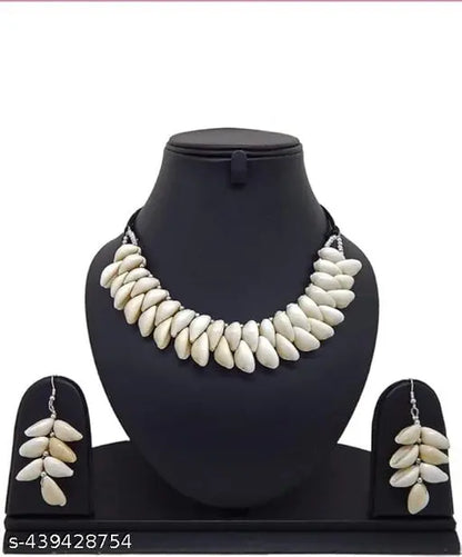 Tehzeeb Creations Women's White Seap Design Necklace Set - Distacart
