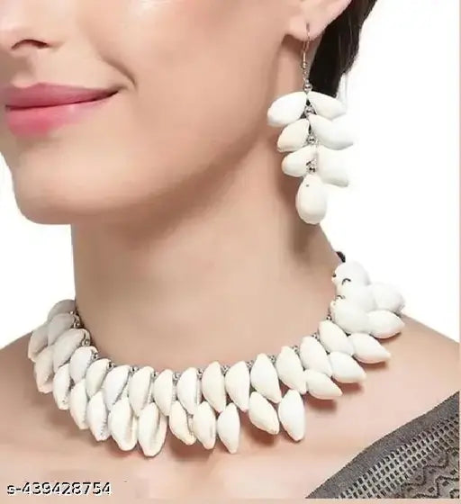Tehzeeb Creations Women's White Seap Design Necklace Set - Distacart