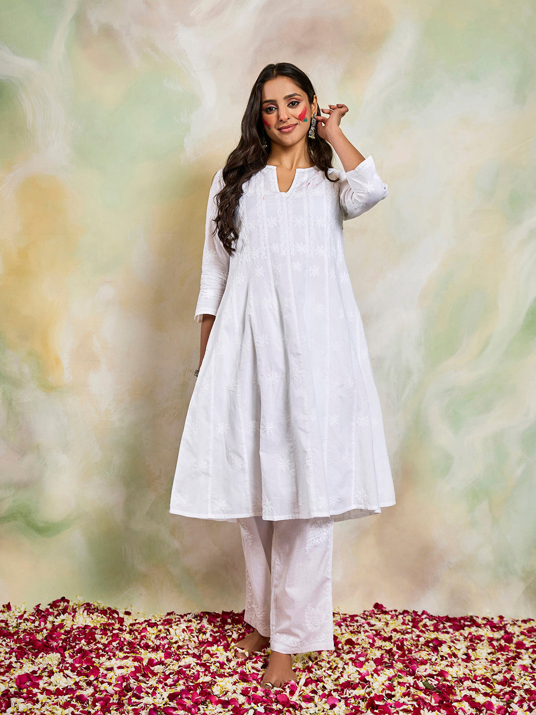 HOUSE OF KARI Women Notch Neck Floral Embroidered Chikankari Shadow Work Cotton Kurta - Distacart