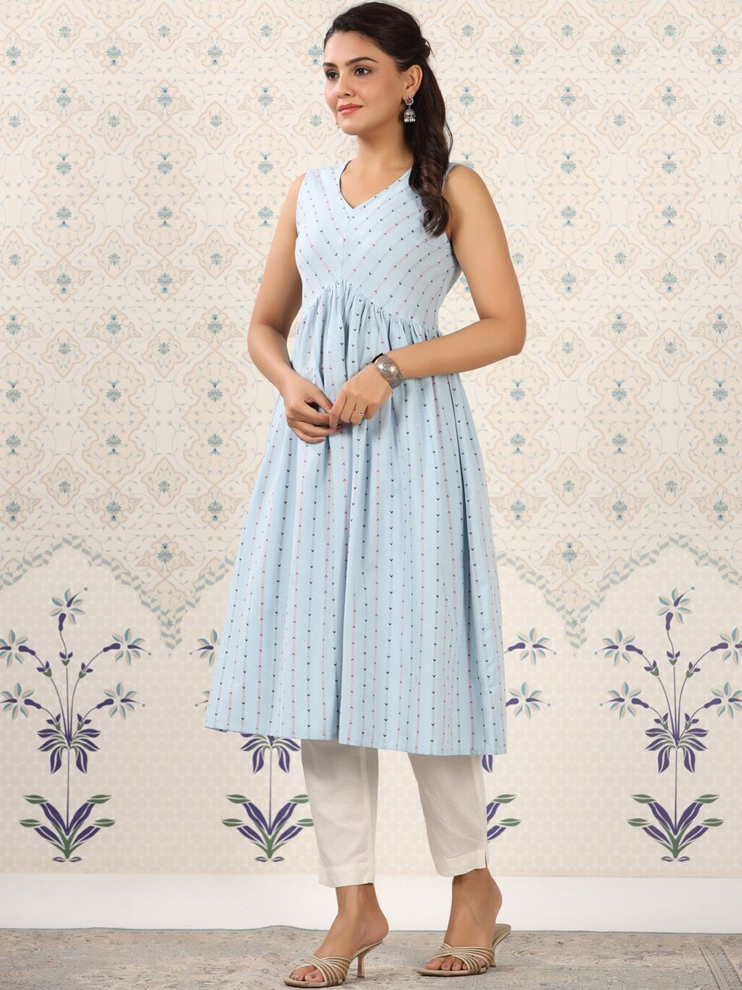 Ode by House of Pataudi Blue Geometric Printed A-Line Kurta - Distacart