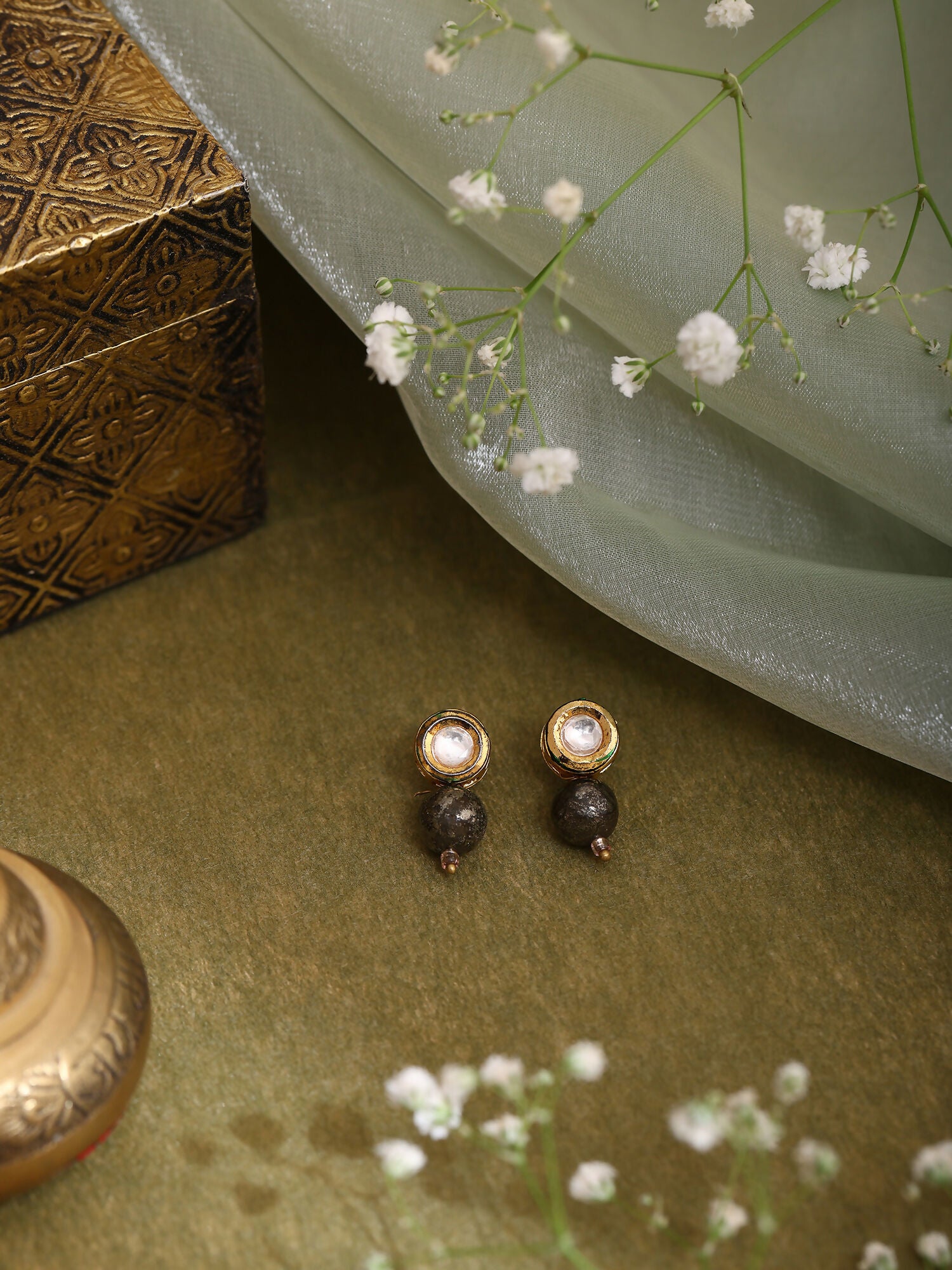 Ruby Raang Purple Pyrite Kundan Studs