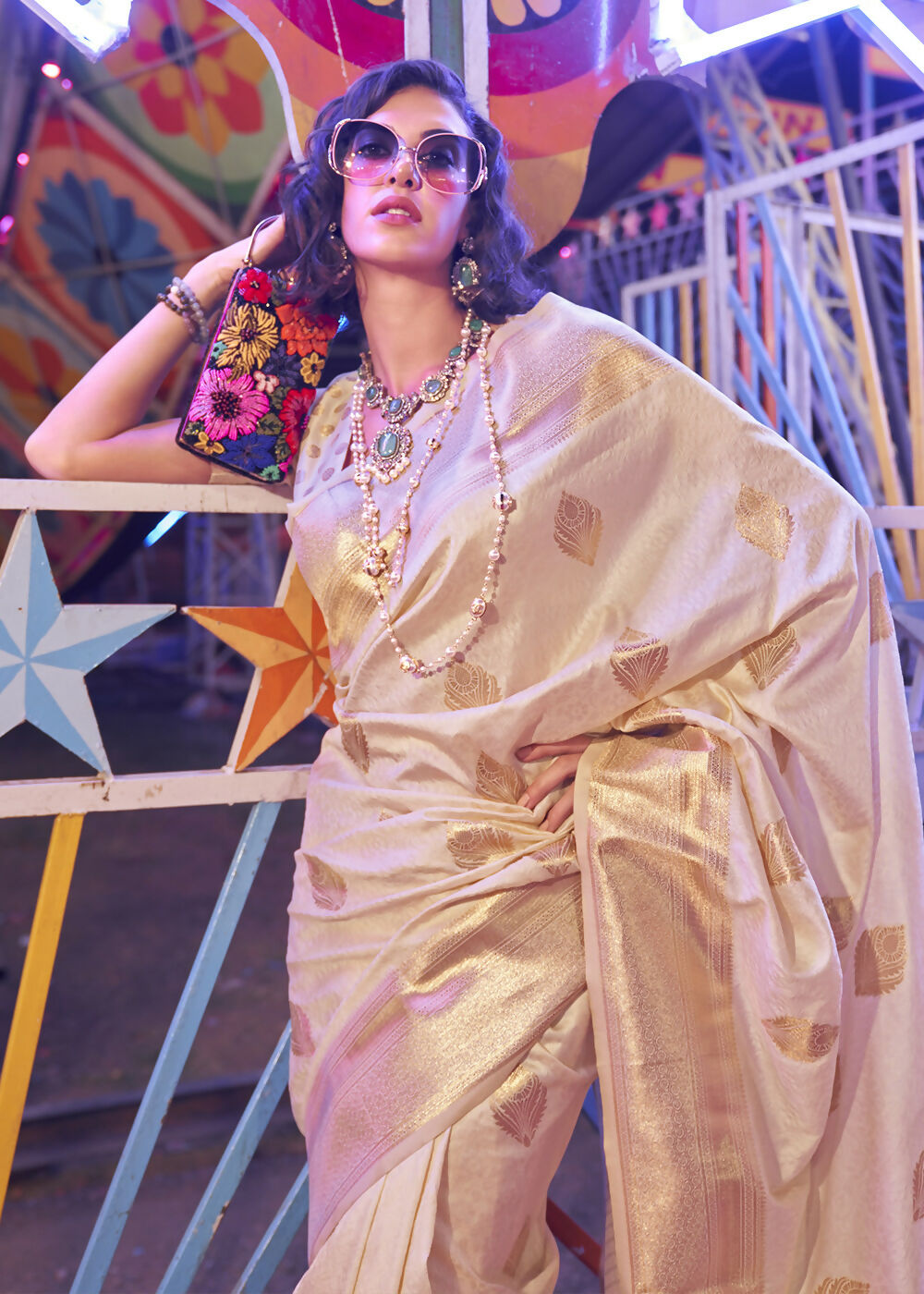 Beautiful Cream Handloom Weaving Silk Saree - Emponline - Distacart