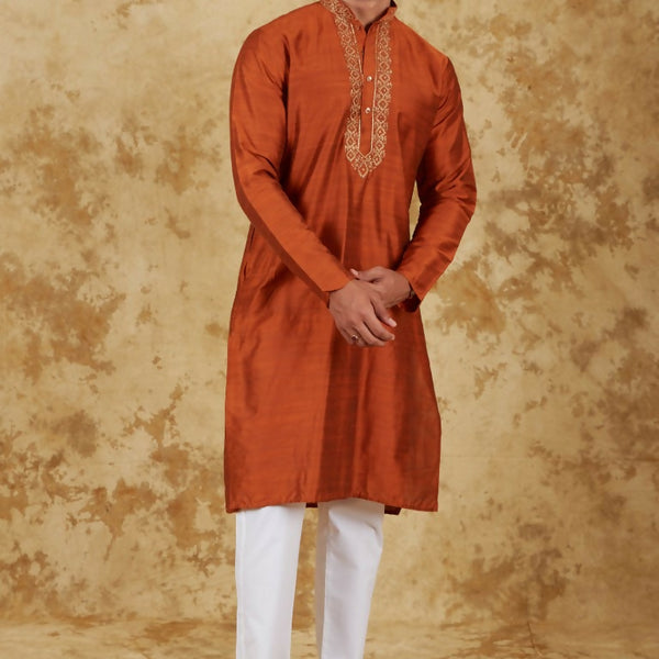 Bluesaanchi Men's Handloom Embroidered Tawny Kurta Set - Distacart
