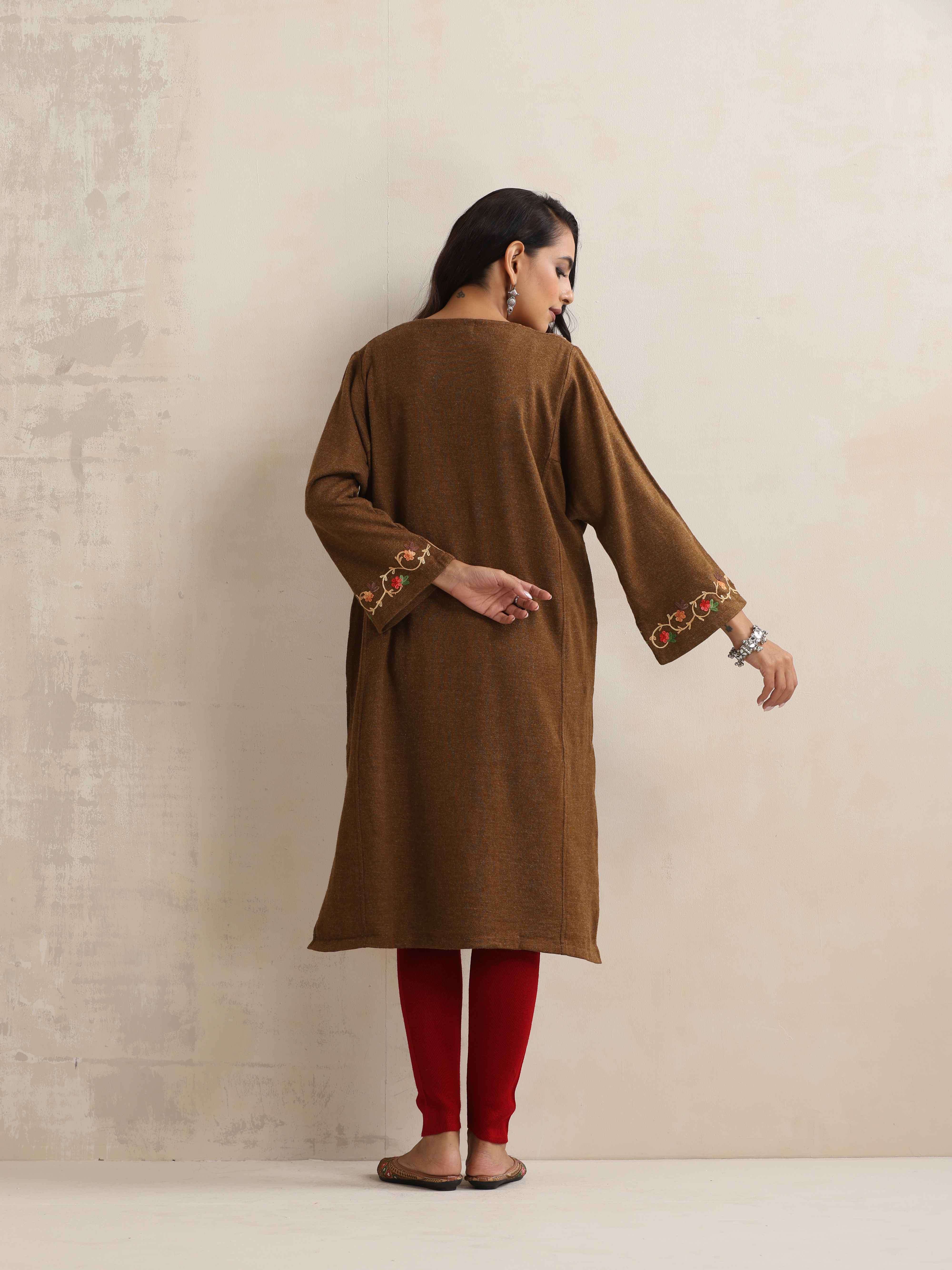 trueBrowns Brown Kashmiri Floral Embroidered Woollen Phiran Kurta - Distacart