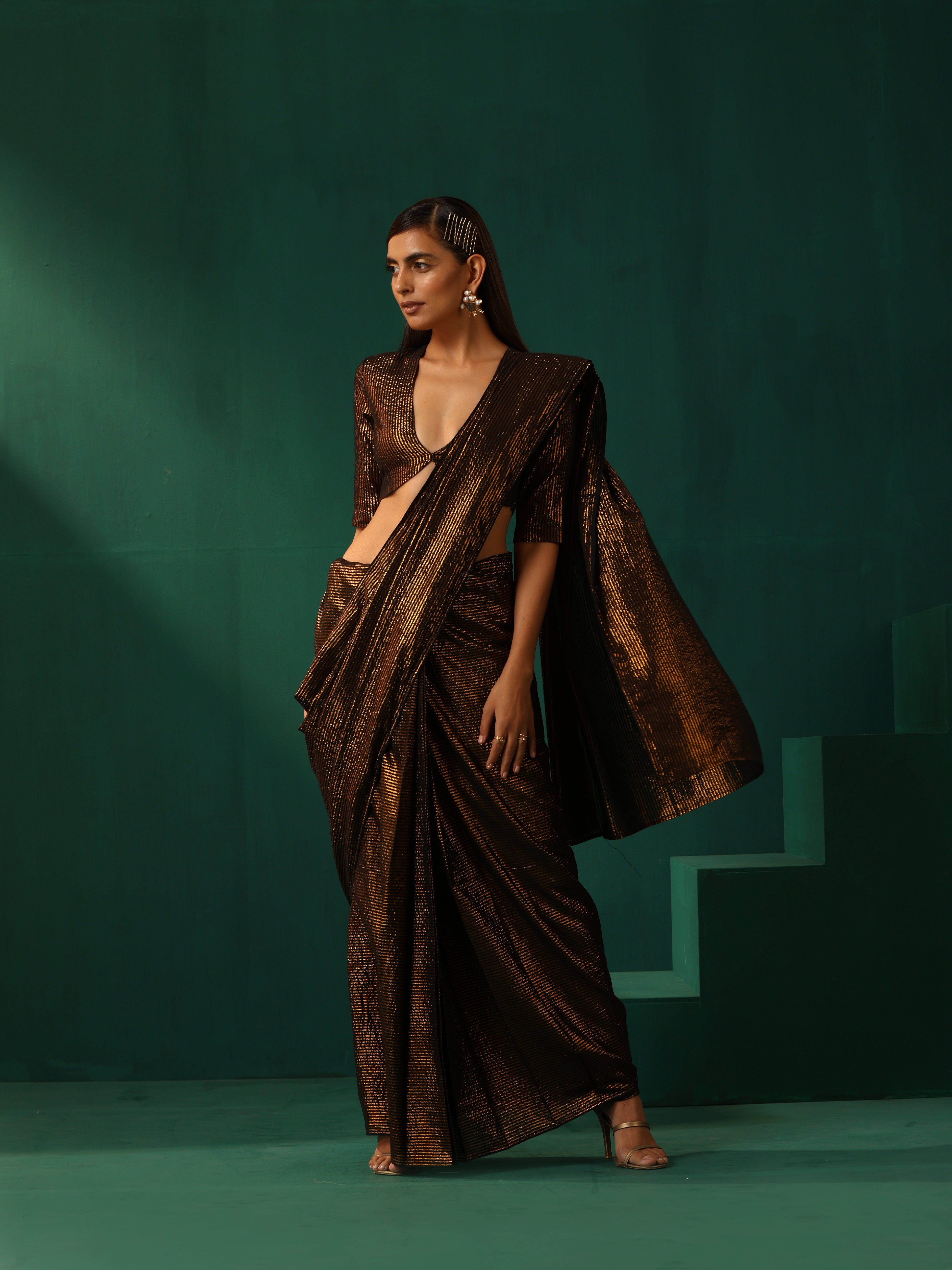 trueBrowns Black Cotton Gold Lurex Striped Ready to Wear Saree - Distacart