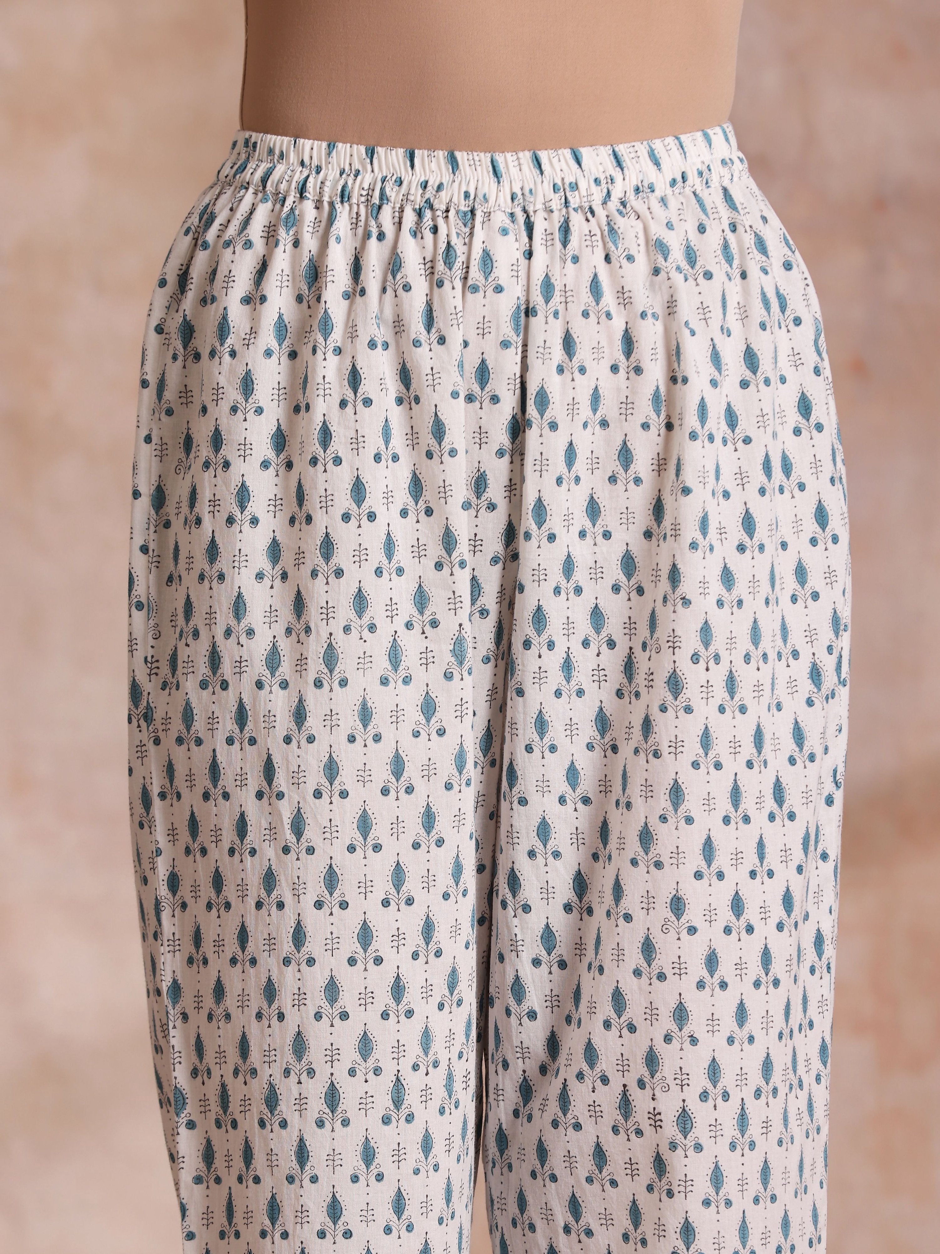 trueBrowns White With Teal Buta Block Print Cotton Front Neck Gathered Kurta Pant Set - Distacart