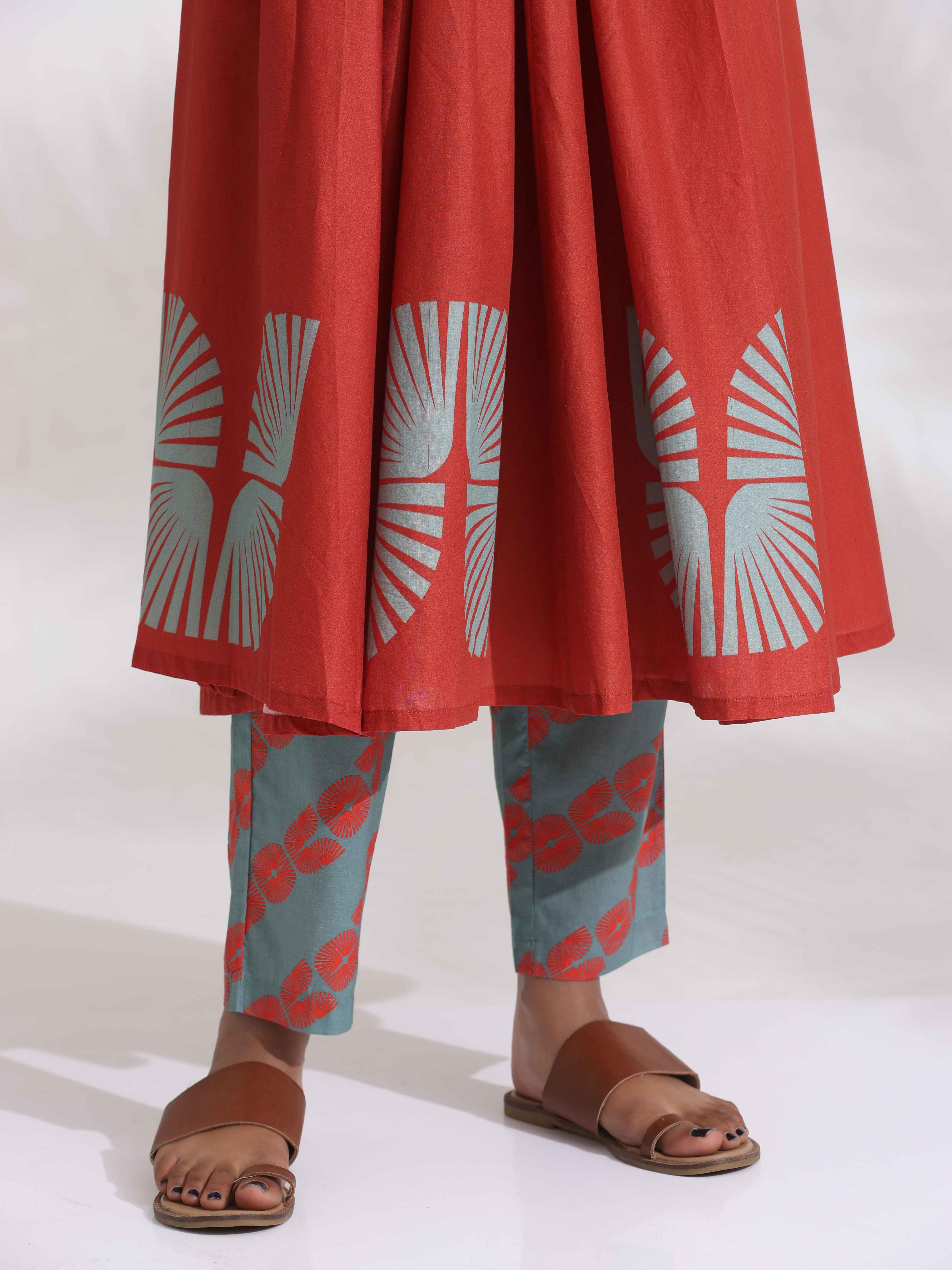 trueBrowns Red Cotton Print Flared Kurta Set