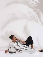 Thumbnail for trueBrowns White Cotton Print Pleated Kurta Set