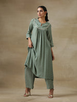 Thumbnail for trueBrowns Light Green Bandhani Printed Silk Yoke Kurta Pant Set - Distacart