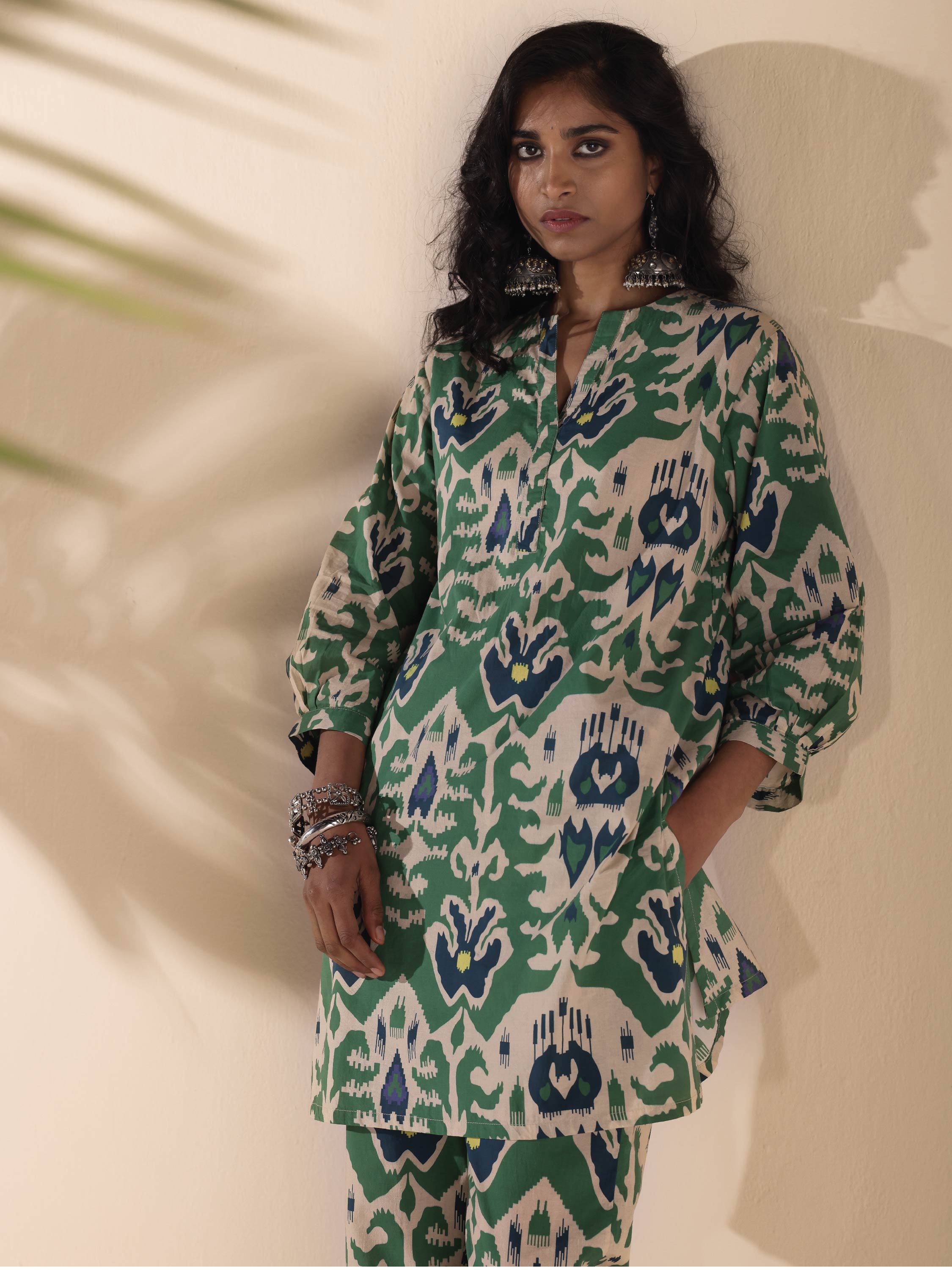 trueBrowns Green Cotton Ikat Relaxed Co-ord Set - Distacart
