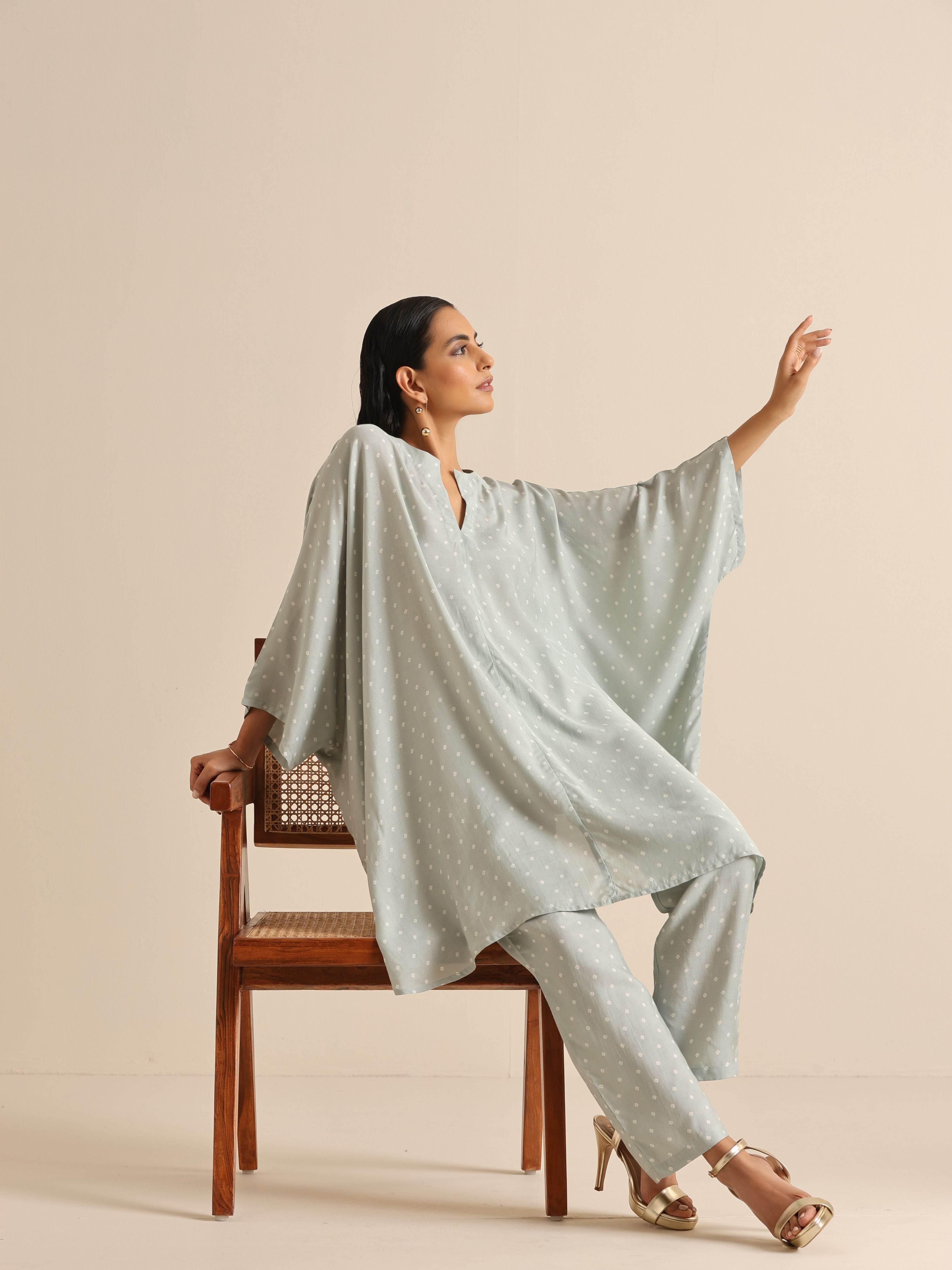 trueBrowns Grey Bandhani Printed Silk Kaftan Co-Ord Set - Distacart