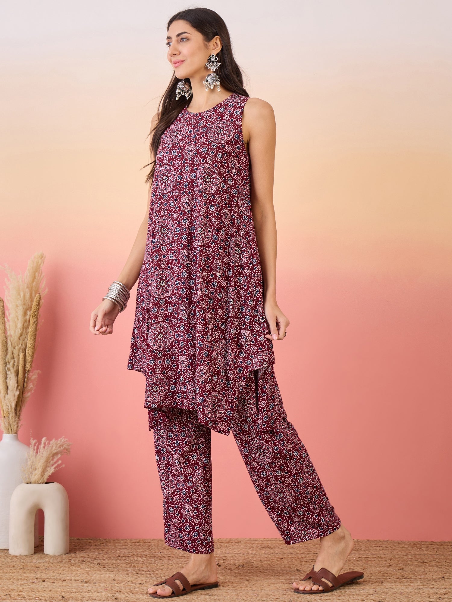 InWeave Maroon Navy Ajrakh Foil Round Neck Kurta Pant Set - Distacart