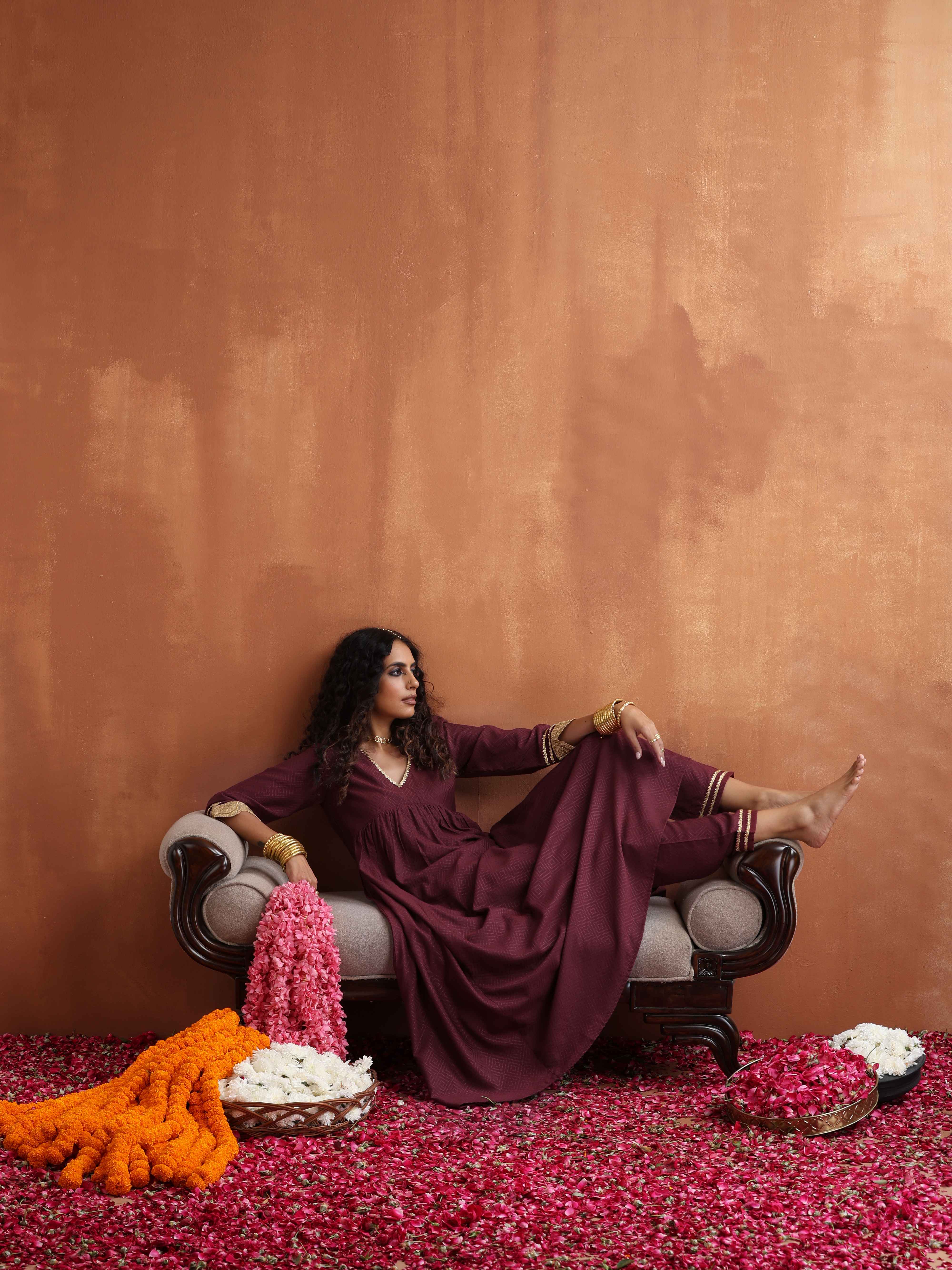 trueBrowns Maroon Flared Anarkali Kurta Set - Distacart