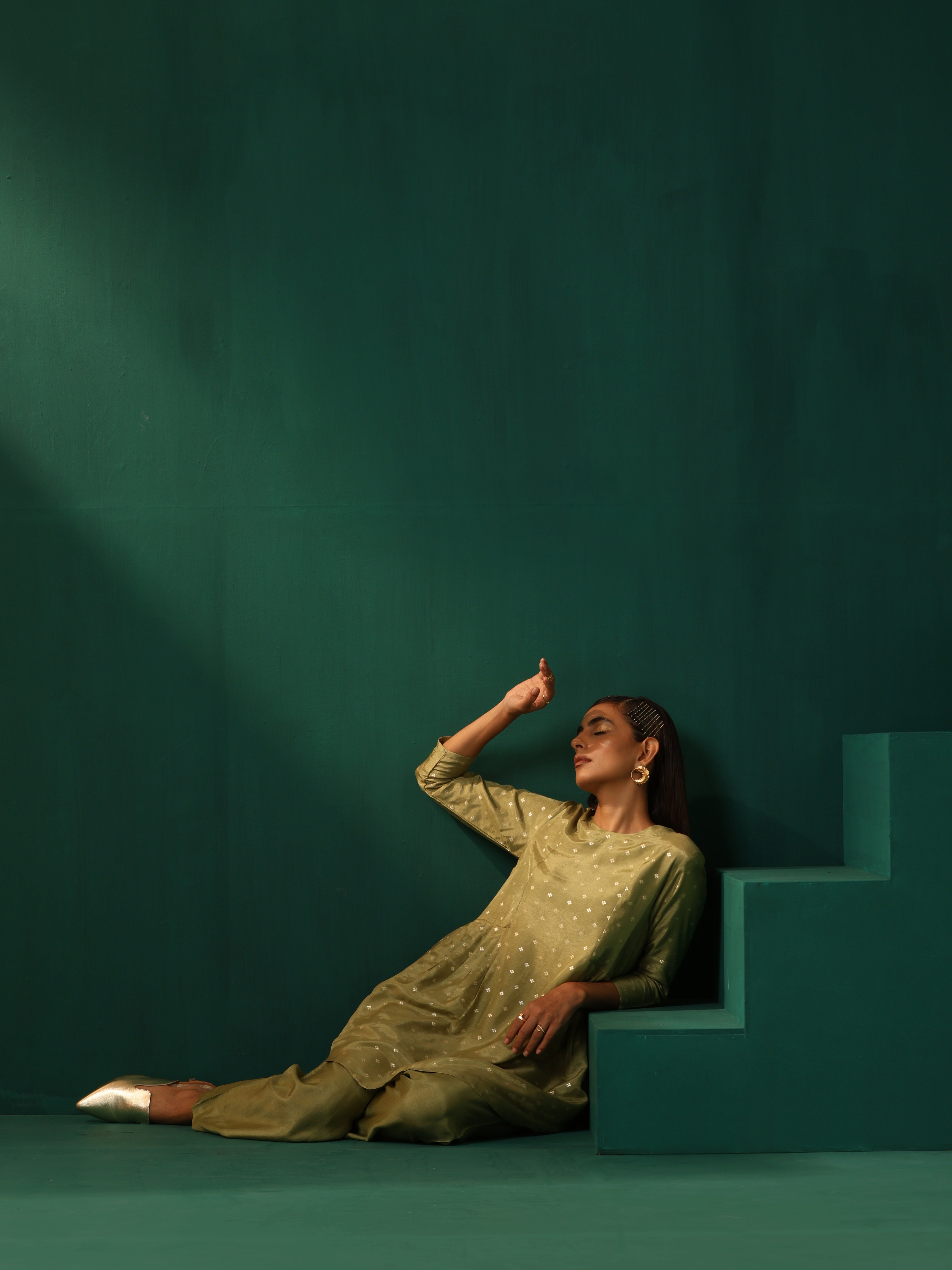 trueBrowns Green Square Viscose Silk Side Gathered Co-ord Set - Distacart