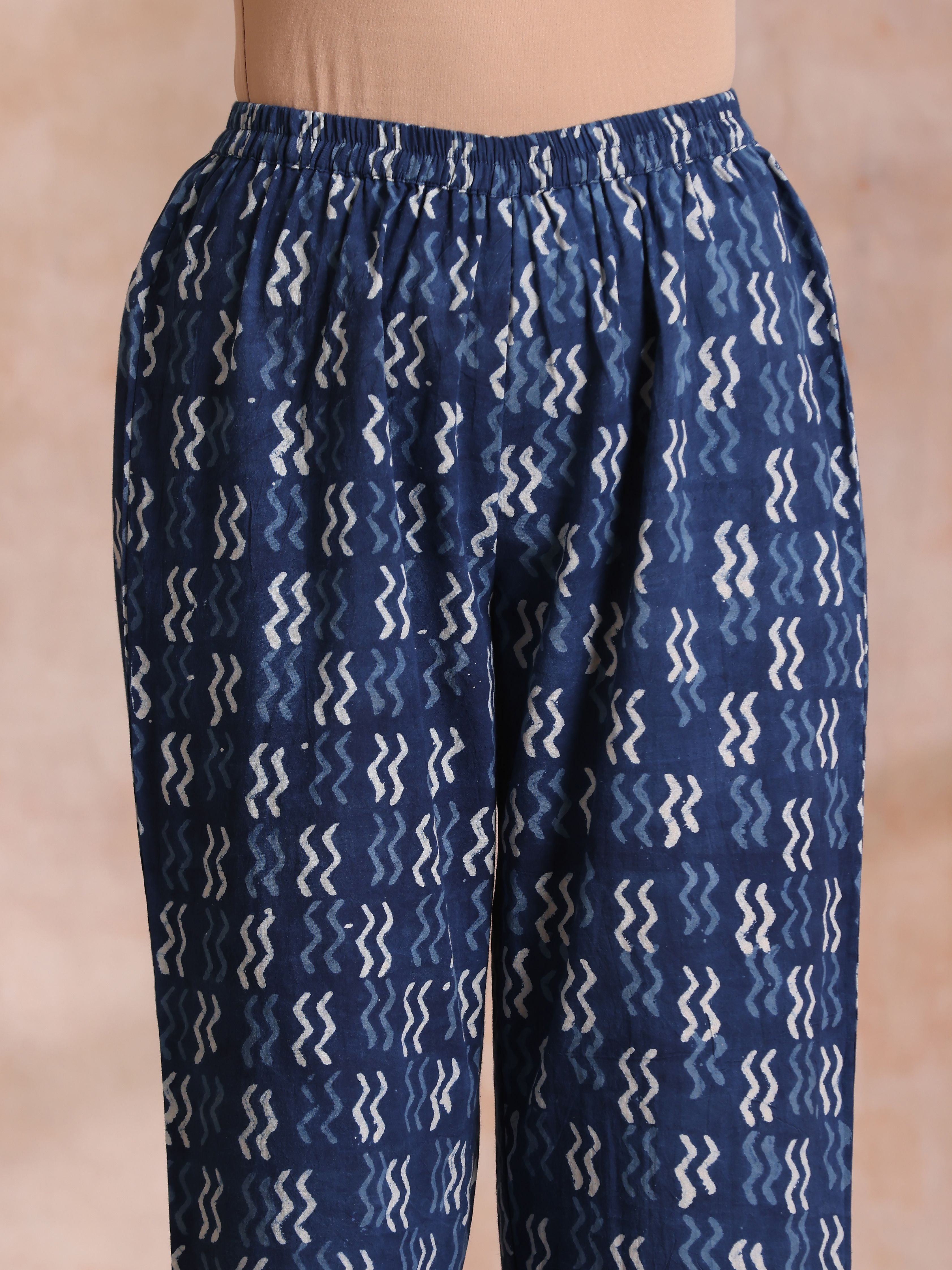 trueBrowns Indigo Dabu Zig-Zag Lines Print Cotton Sleeveless Kurta Pant Set - Distacart