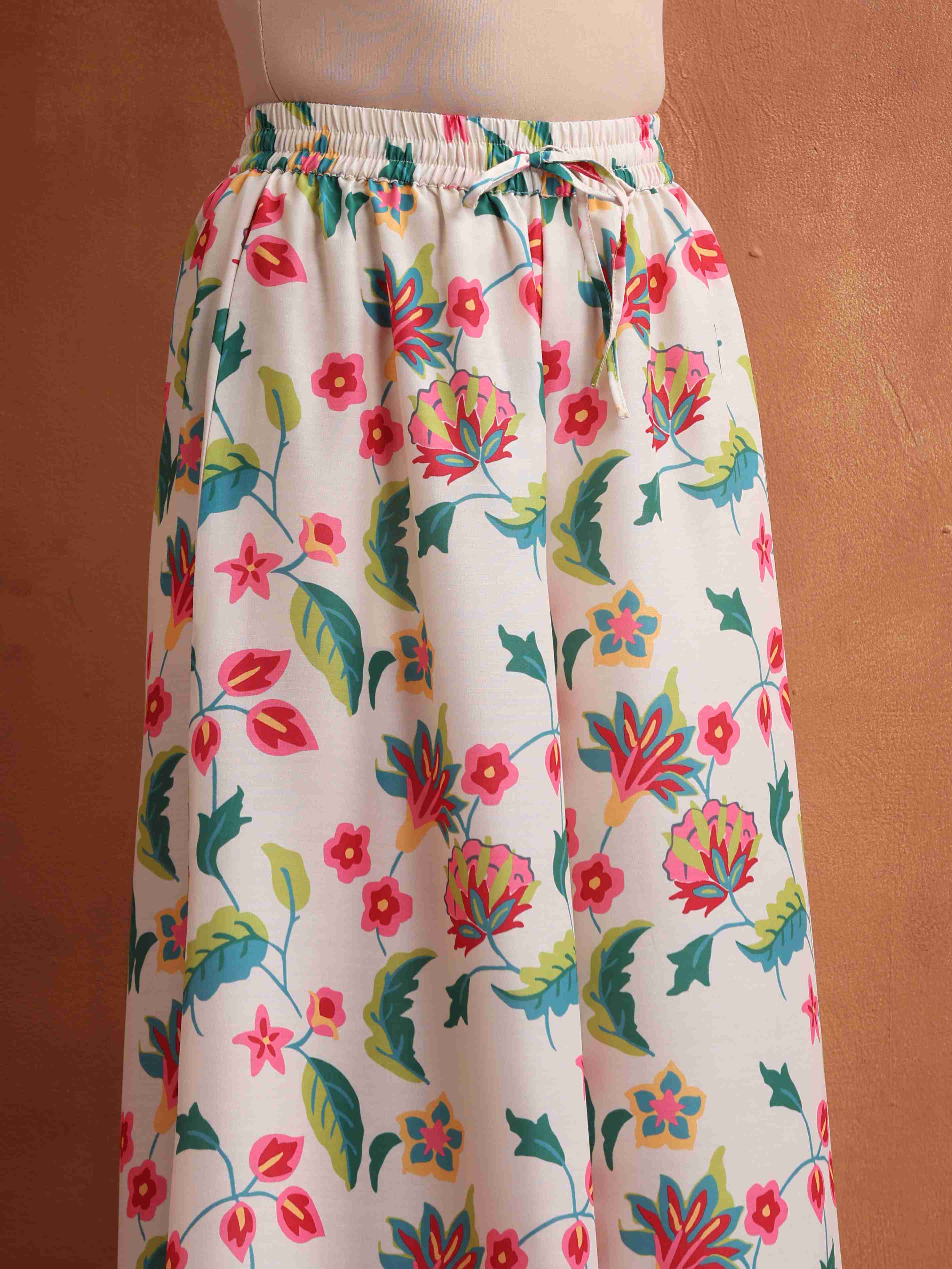 trueBrowns Off White Print Sharara Set - Distacart