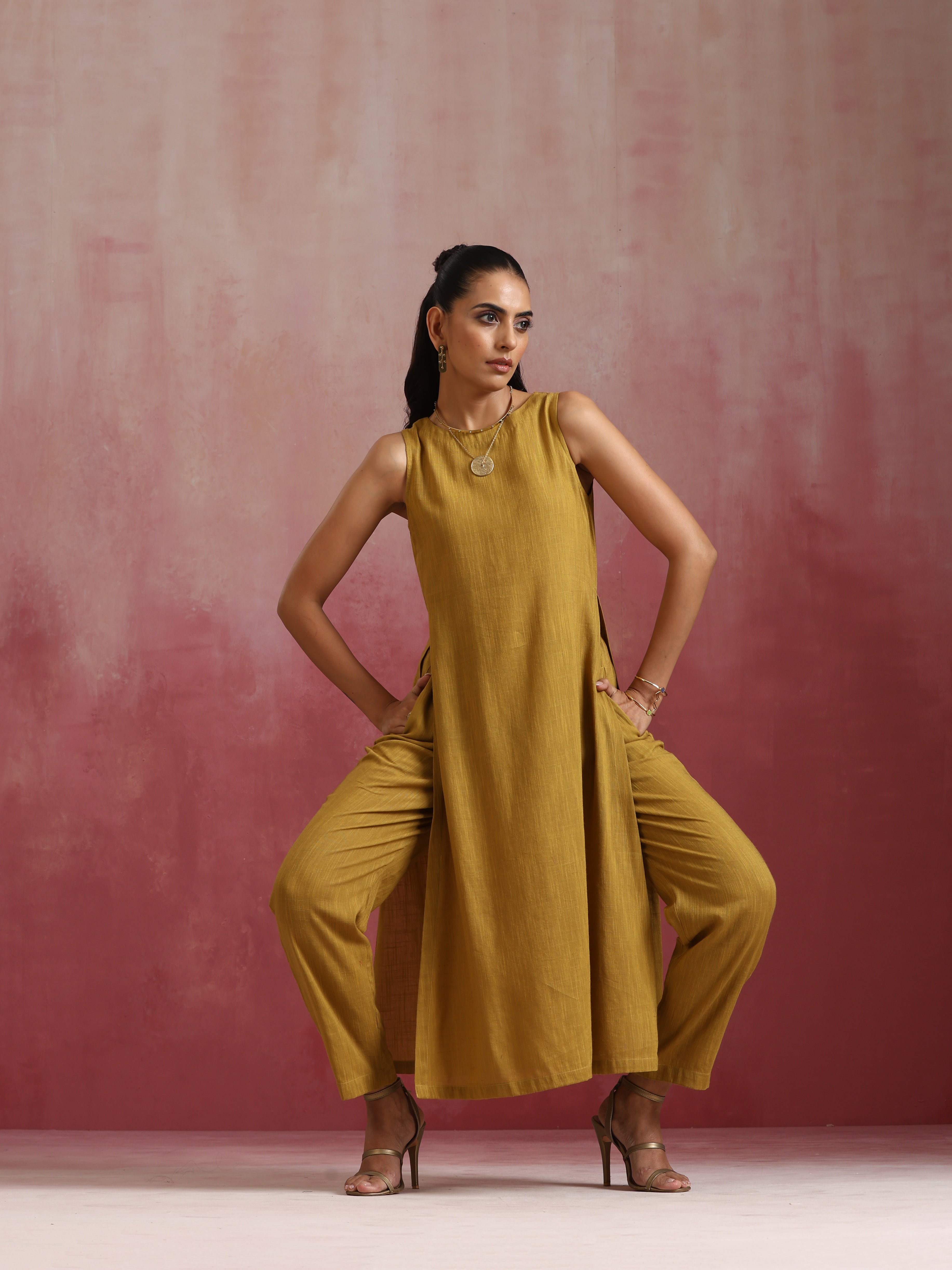 trueBrowns Mustard Cotton Kurta Set - Distacart