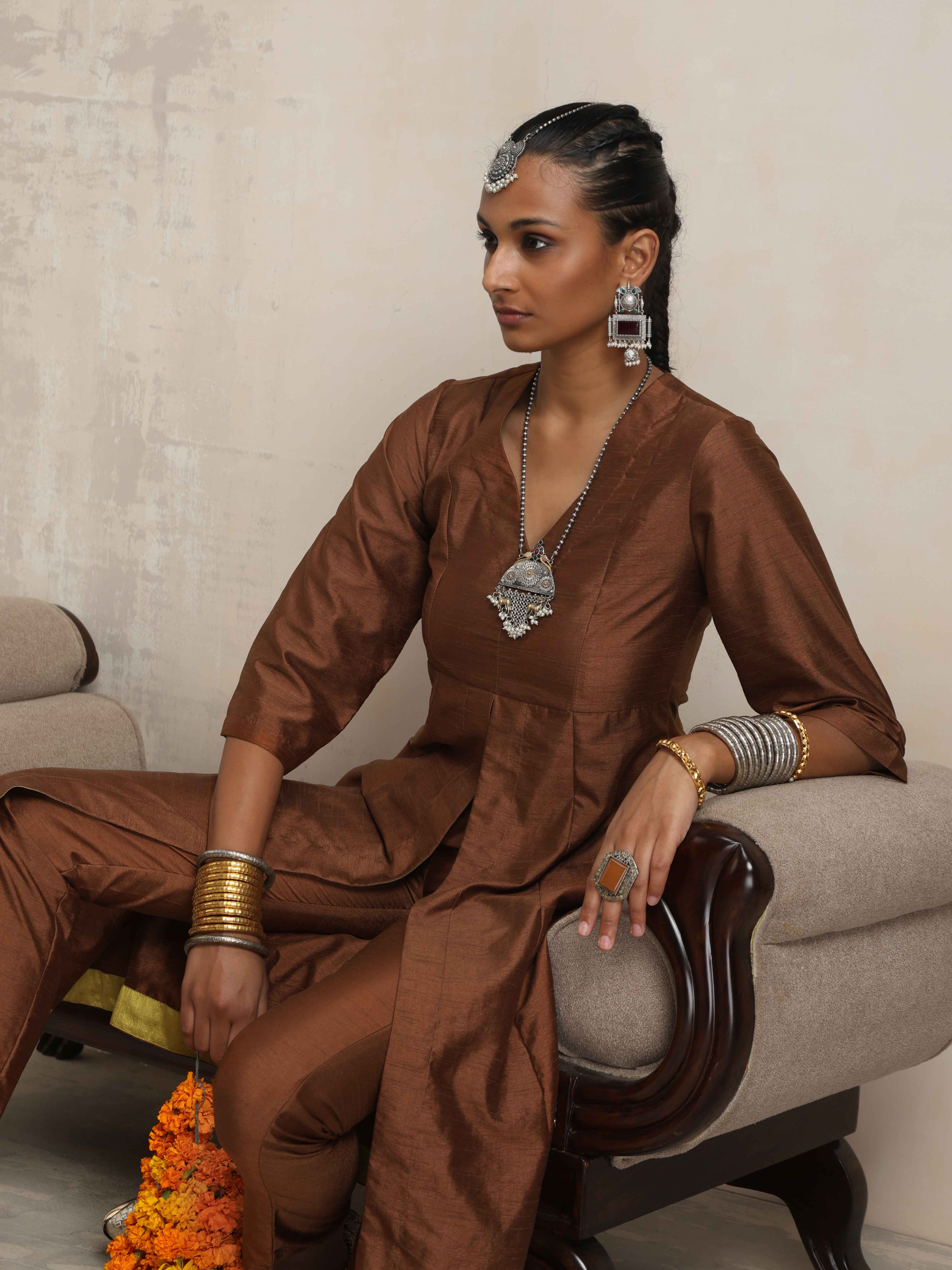 trueBrowns Brown Silk Slit Kurta Set - Distacart