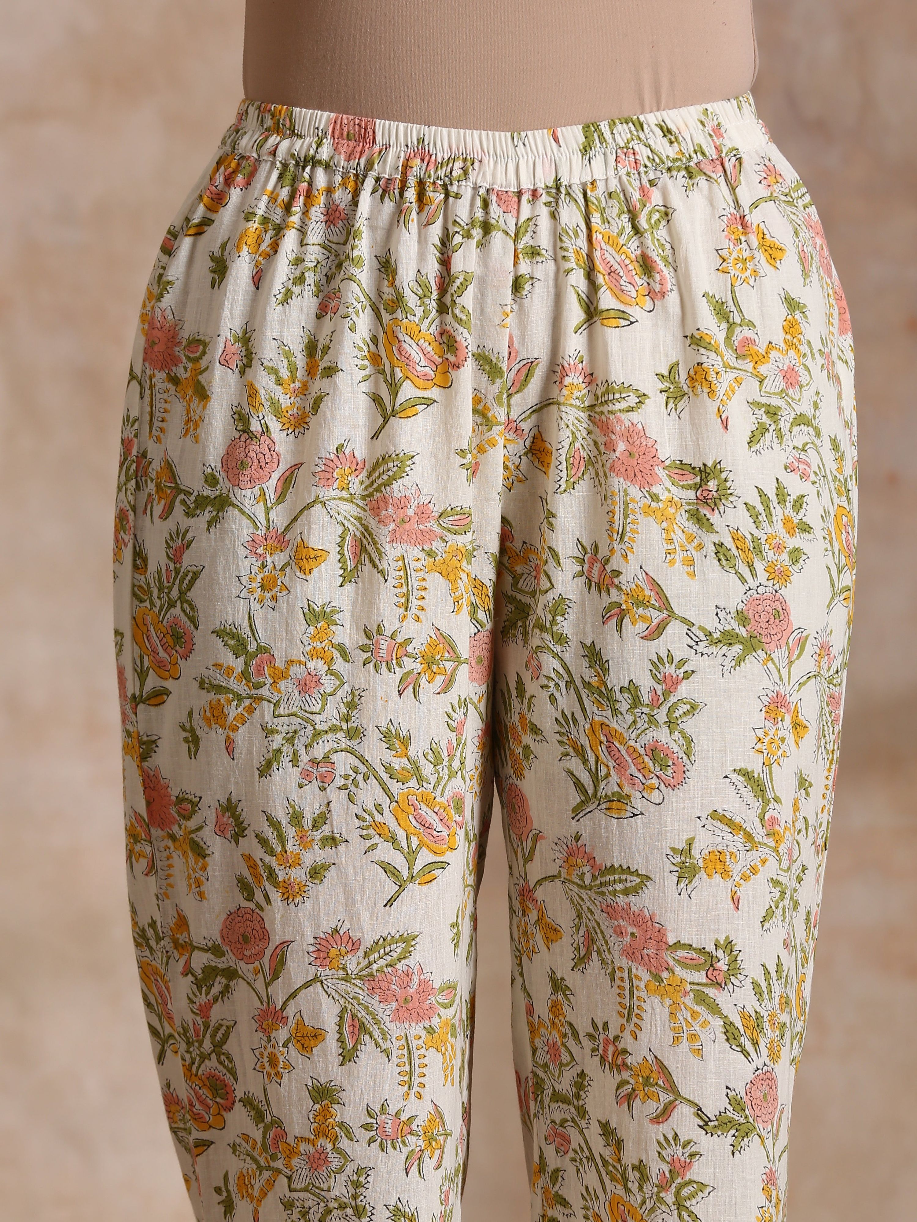 trueBrowns White Multi Color Overall Block Print Cotton Kurta Pant Set - Distacart