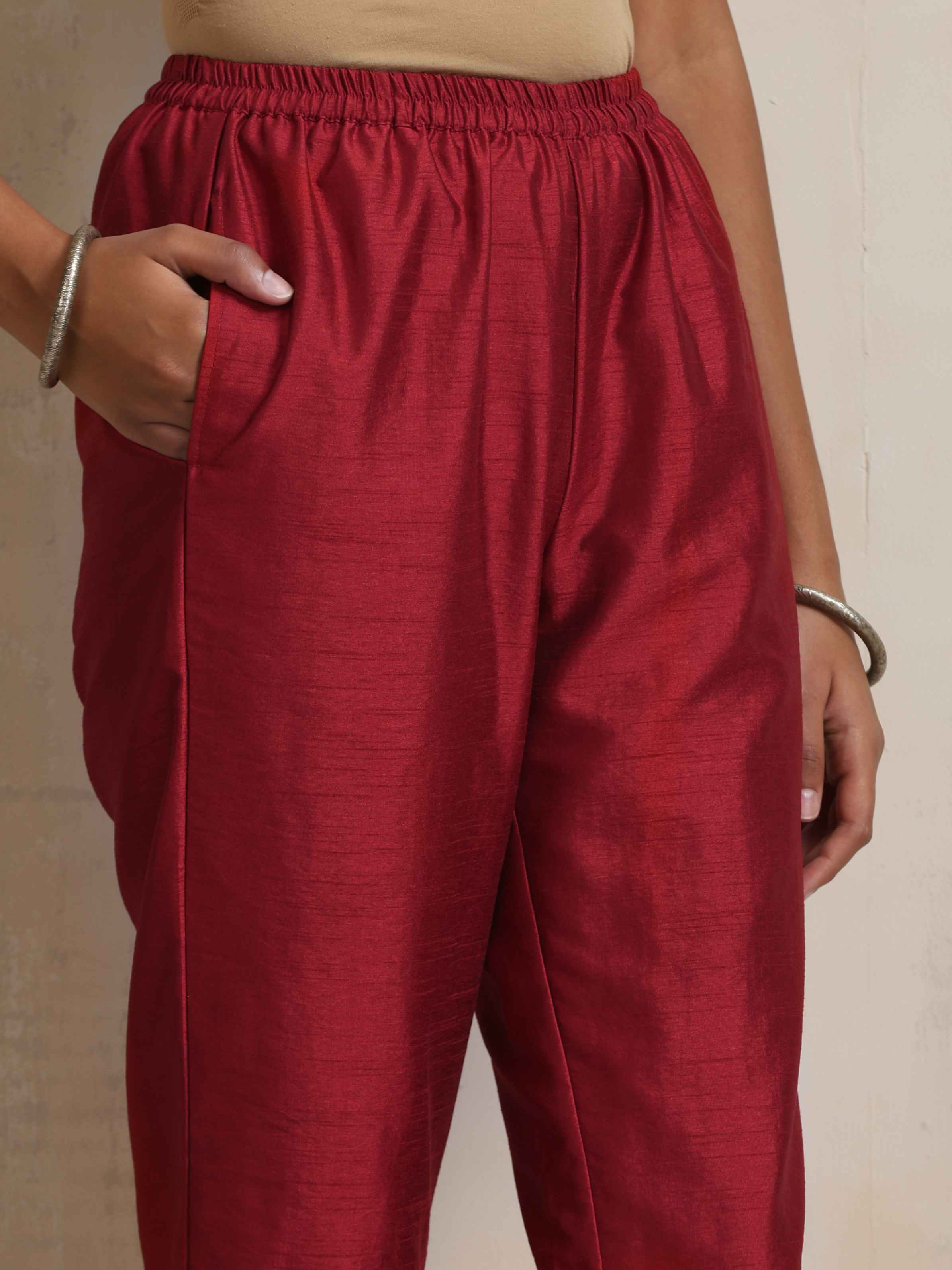 trueBrowns Red Silk Kurta Set - Distacart
