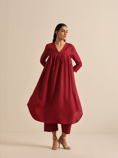 trueBrowns Maroon Slub Gathered Kurta Pant Set - Distacart