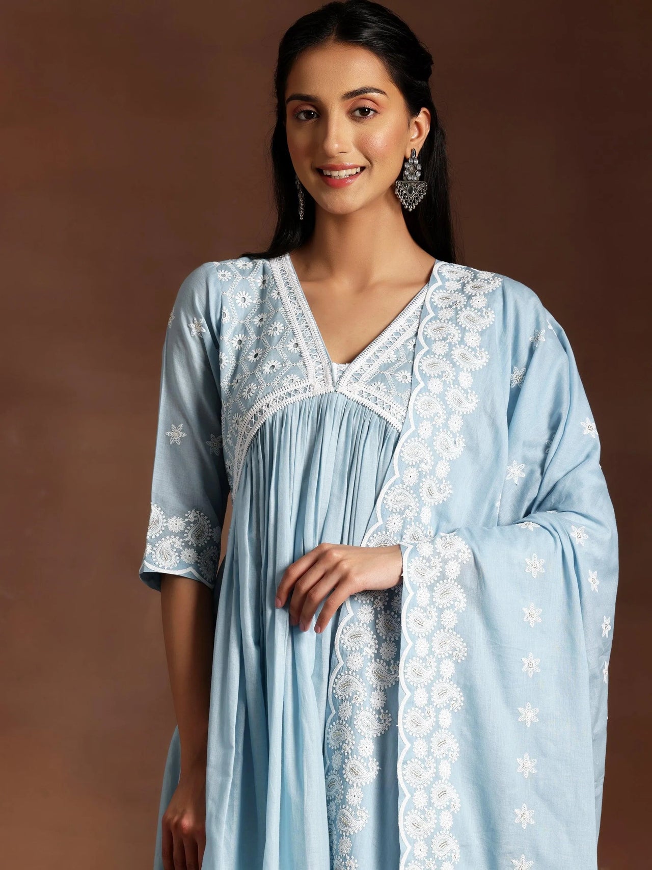 https://cdn.shopify.com/s/files/1/0341/4805/7228/files/8_dc3a5a77-9a37-4b19-9dd1-452cf33178a5.jpg?v=1738944014
