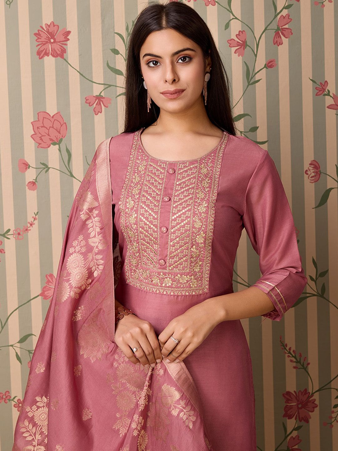 Ode by House of Pataudi Floral Yoke Design Regular Mirror Work Kurta & Trousers & Dupatta - Distacart