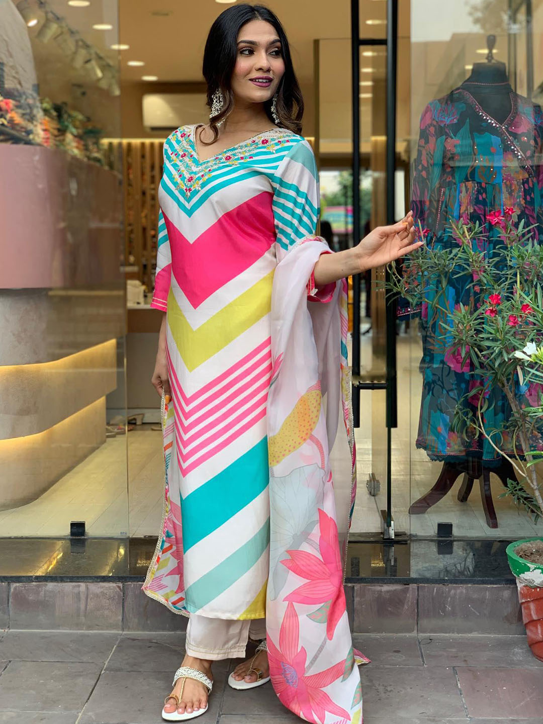 Kalini Chevron Printed Beads & Stones Regular Kurta With Trousers & Dupatta - Distacart