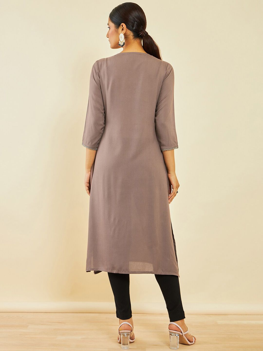 Soch Ethnic Motifs Yoke Design Thread Work Straight Kurta - Distacart