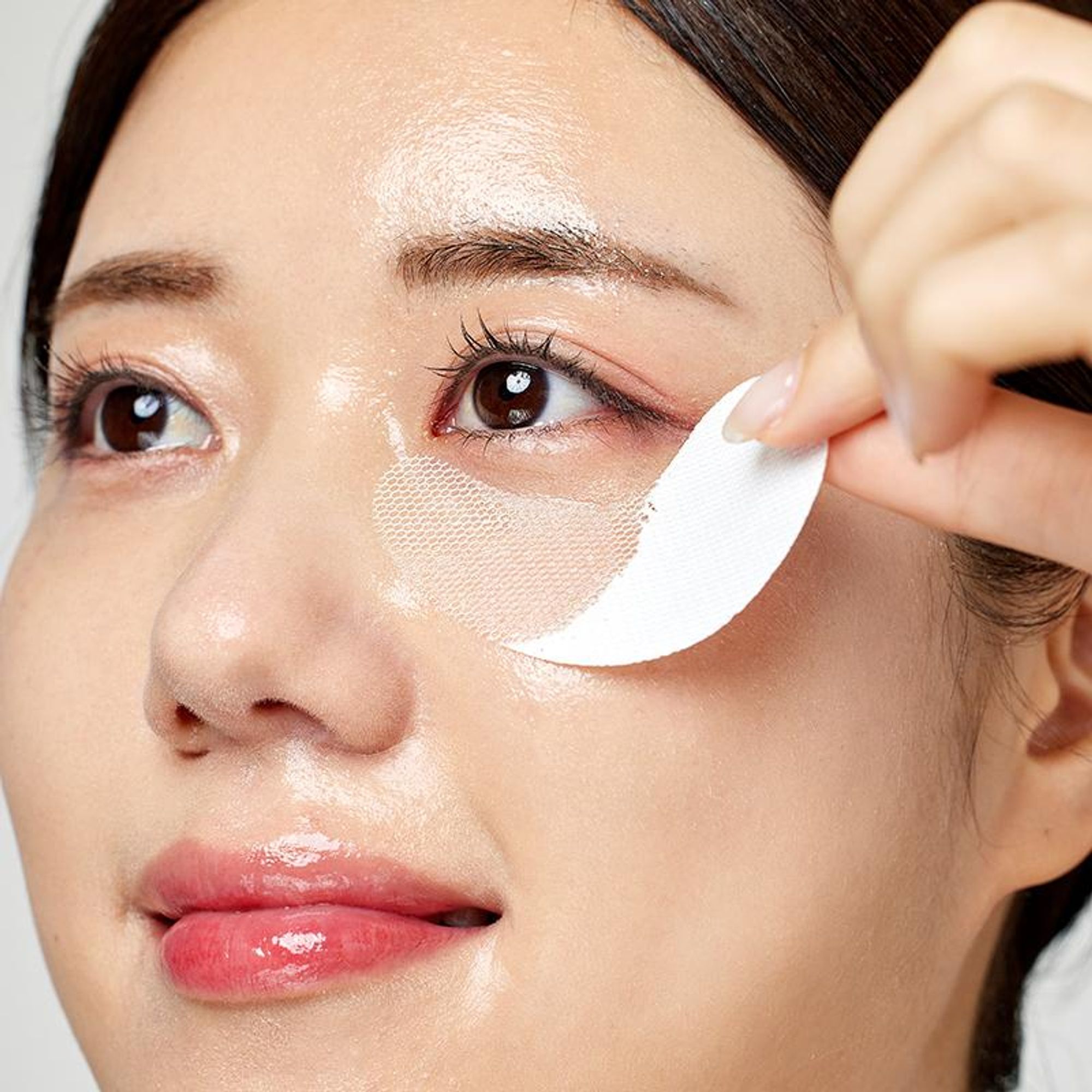 Mixsoon Melting Collagen Eye Film, Hydrates, Firms & Reduces Fine Lines - Distacart